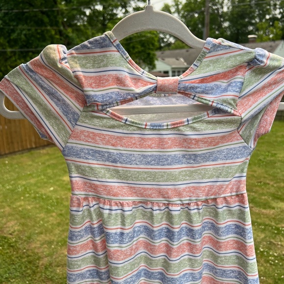 Picapino Striped Knit Short Sleeve Dress w/Back Peep-a-Boo Cut-Out size 6X - Picture 2 of 4
